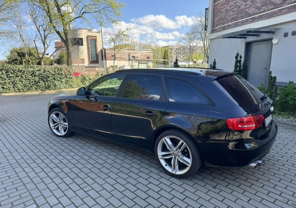 Audi A4 cena 33500 przebieg: 317166, rok produkcji 2009 z Gdynia małe 172